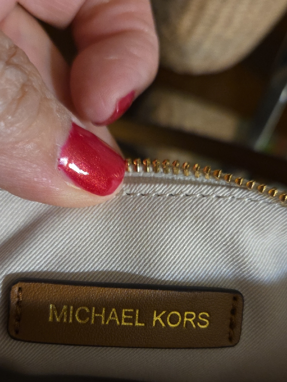 MICHAEL Michael Kors Zoe Small Signature Logo Pochette NWOT - Picture 14 of 15